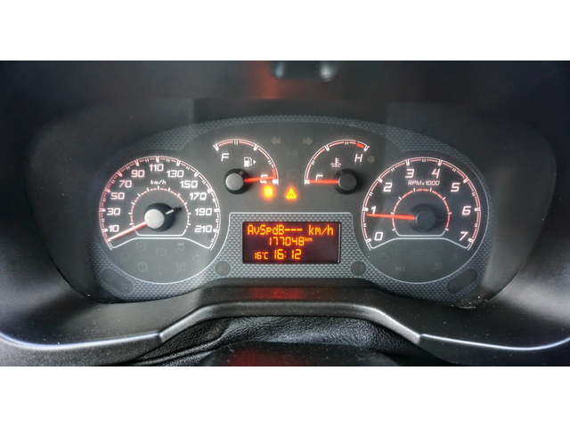 Fiat Fiorino 1.3mjt - автомобили, коли, обяви за нови и употребявани 5