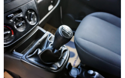 Fiat Fiorino 1.3mjt - автомобили, коли, обяви за нови и употребявани 7