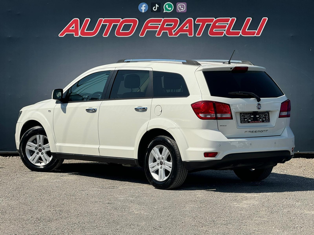 Fiat Freemont 2.0 MJet - автомобили, коли, обяви за нови и употребявани 3