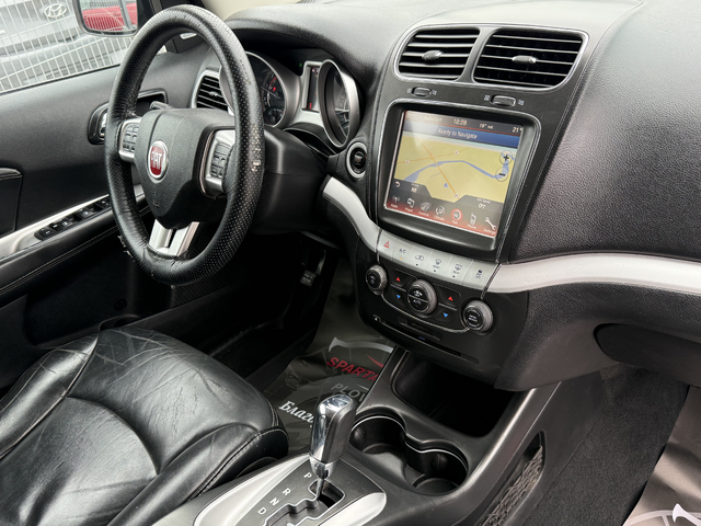 Fiat Freemont 2.0D* 2015г.* АВТОМАТИК* 4Х4* 6+1 Местен* ТОП СЪСТОЯНИЕ - автомобили, коли, обяви за нови и употребявани 13