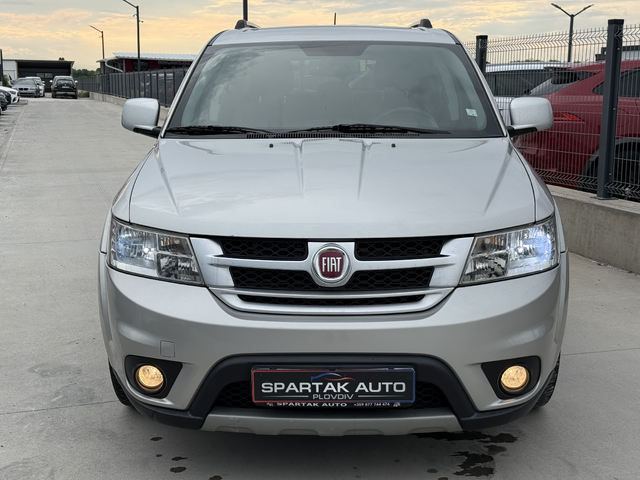 Fiat Freemont 2.0D* 2015г.* АВТОМАТИК* 4Х4* 6+1 Местен* ТОП СЪСТОЯНИЕ - автомобили, коли, обяви за нови и употребявани 1