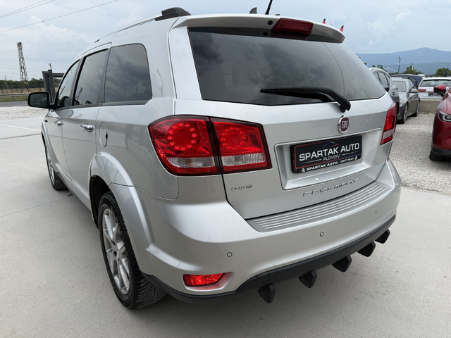 Fiat Freemont 2.0D* 2015г.* АВТОМАТИК* 4Х4* 6+1 Местен* ТОП СЪСТОЯНИЕ - автомобили, коли, обяви за нови и употребявани 5