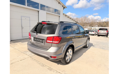Fiat Freemont 2.0Mjet 140k.c* Navi* 7места* UNIKAT* - автомобили, коли, обяви за нови и употребявани 13