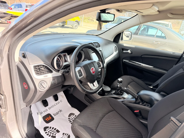 Fiat Freemont 2.0Mjet 140k.c* Navi* 7места* UNIKAT* - автомобили, коли, обяви за нови и употребявани 6