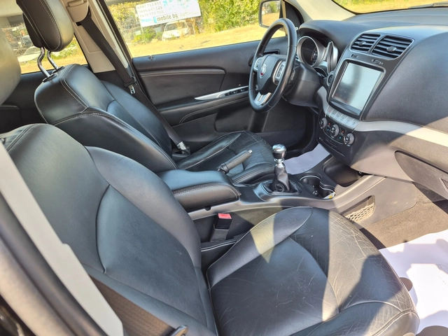 Fiat Freemont 2.0JTD - автомобили, коли, обяви за нови и употребявани 13