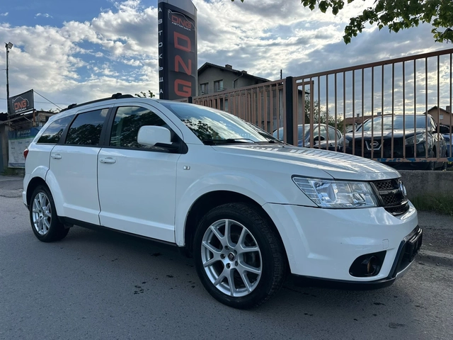 Fiat Freemont 2, 000Mjet EURO5 - автомобили, коли, обяви за нови и употребявани 0