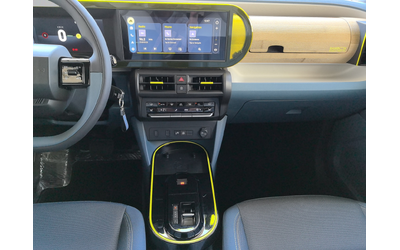 Fiat Grande Panda LA PRIMA BEV 44 kWh 83 kW 113 hp 320 - автомобили, коли, обяви за нови и употребявани 13