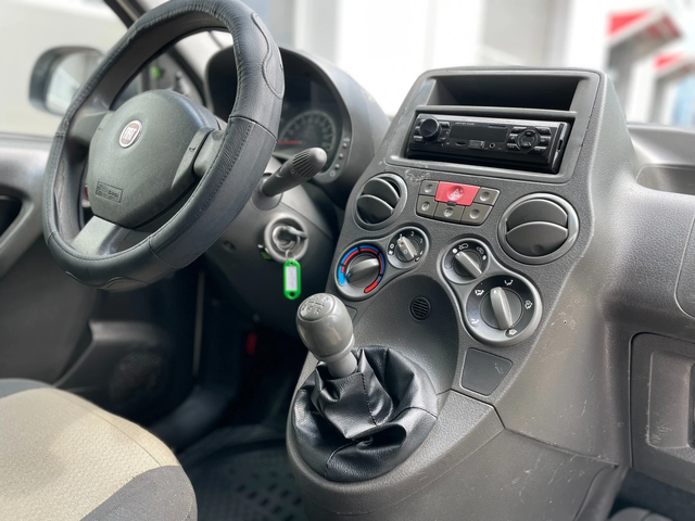 Fiat Panda N1 1+ 1 - автомобили, коли, обяви за нови и употребявани 7
