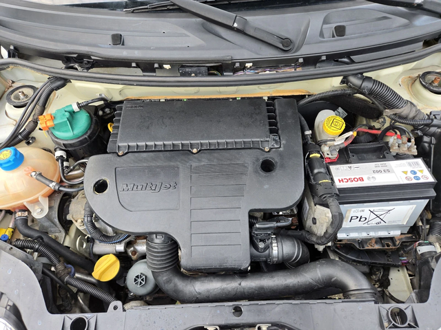 Fiat Panda 1.2Multijet-69кс= 4х4= КЛИМАТИК - автомобили, коли, обяви за нови и употребявани 16