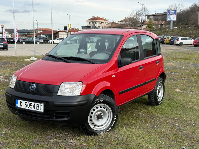 Fiat Panda 4x4 A/T гуми  81.000 km Реални Обслужен - автомобили, коли, обяви за нови и употребявани 0