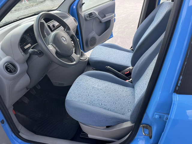 Fiat Panda 1.1I 54кс КЛИМАТИК - автомобили, коли, обяви за нови и употребявани 7