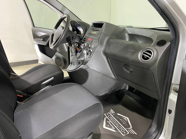 Fiat Panda 1.2 4х4 TOP - автомобили, коли, обяви за нови и употребявани 8