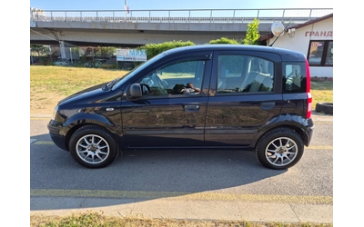 Fiat Panda 1.2i - автомобили, коли, обяви за нови и употребявани 7