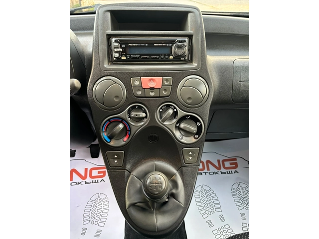 Fiat Panda 1, 200 EURO4/ НЕ ПАЛИ/ - автомобили, коли, обяви за нови и употребявани 11