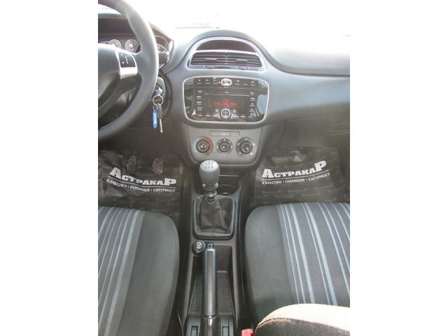 Fiat Punto EVO 1.2i EU5 - автомобили, коли, обяви за нови и употребявани 12