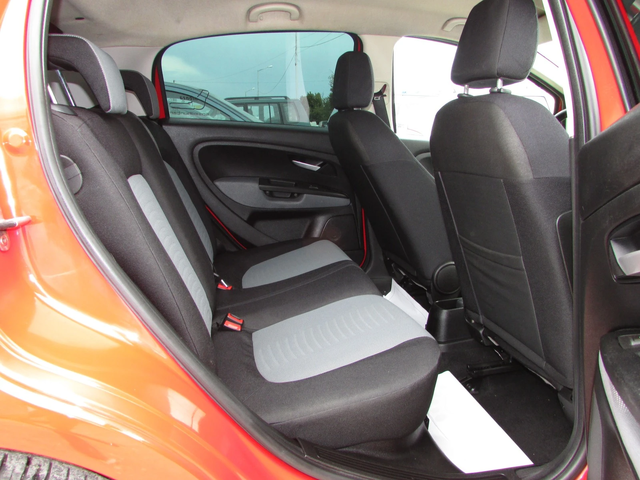 Fiat Punto 1.4T EURO4 - автомобили, коли, обяви за нови и употребявани 10