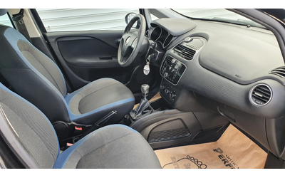 Fiat Punto 1.4 бензин 78к.с - автомобили, коли, обяви за нови и употребявани 13