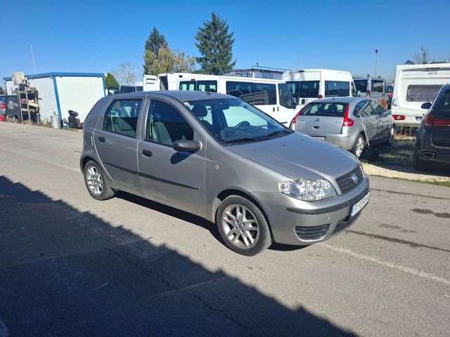 Fiat Punto 1.3multijet - автомобили, коли, обяви за нови и употребявани 1