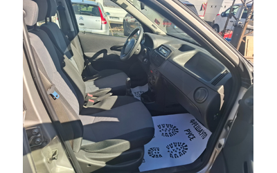 Fiat Punto 1.3multijet - автомобили, коли, обяви за нови и употребявани 9
