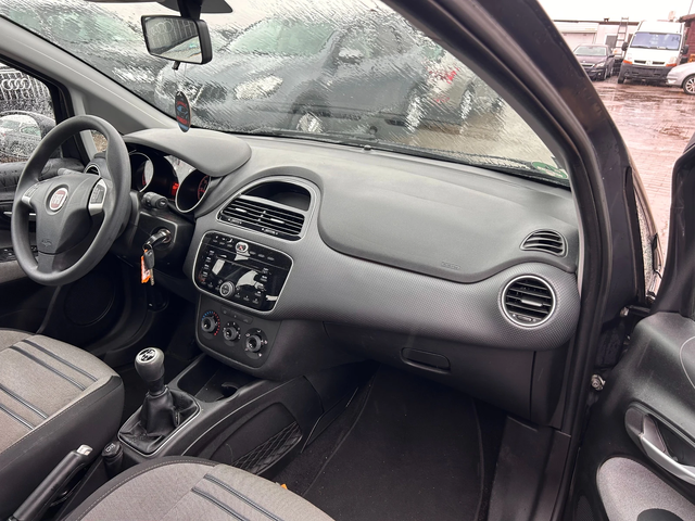 Fiat Punto EVO 1.3MJET EURO 5 - автомобили, коли, обяви за нови и употребявани 9