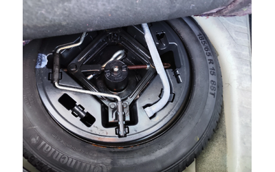 Fiat Punto 1.3mJTD* EURO5B* LED* 120000km! - автомобили, коли, обяви за нови и употребявани 11