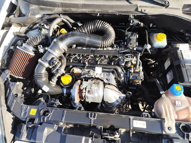 Fiat Punto 1.3mJTD* EURO5B* LED* 120000km! - автомобили, коли, обяви за нови и употребявани 13