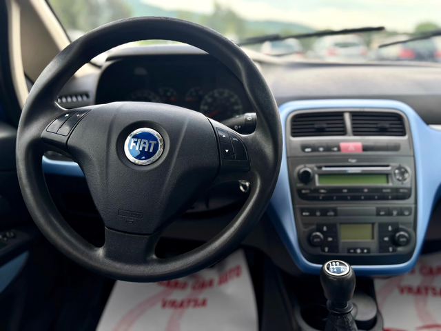 Fiat Punto - автомобили, коли, обяви за нови и употребявани 6