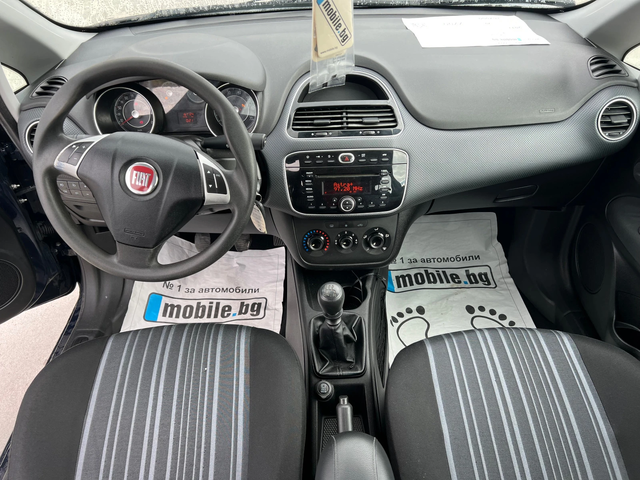 Fiat Punto 1.2i - автомобили, коли, обяви за нови и употребявани 8