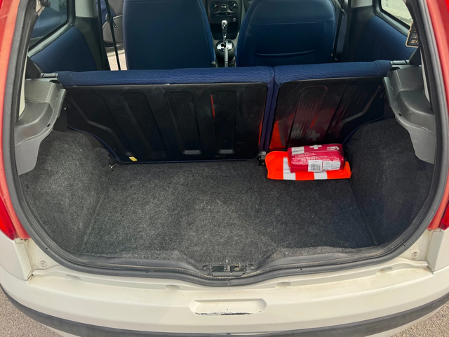 Fiat Punto Автоматик / Климатик / 136000км - автомобили, коли, обяви за нови и употребявани 11