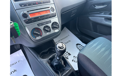 Fiat Punto EVO* 1.3mjet* 6speed* TOP* - автомобили, коли, обяви за нови и употребявани 13