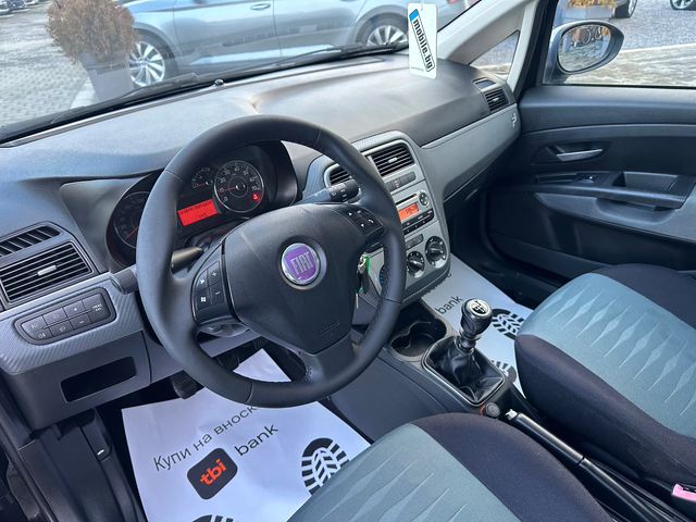 Fiat Punto EVO* 1.3mjet* 6speed* TOP* - автомобили, коли, обяви за нови и употребявани 9