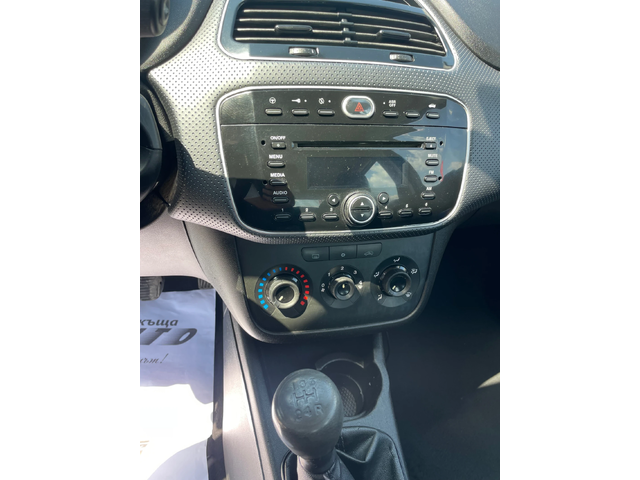 Fiat Punto 1.3M-jet-EVO-ITALIA - автомобили, коли, обяви за нови и употребявани 13