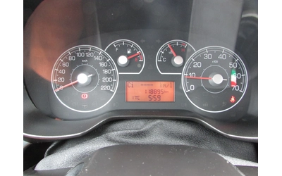 Fiat Punto 1.4T EURO4 - автомобили, коли, обяви за нови и употребявани 13