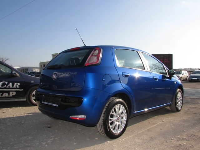 Fiat Punto EVO 1.2i EU5 - автомобили, коли, обяви за нови и употребявани 4