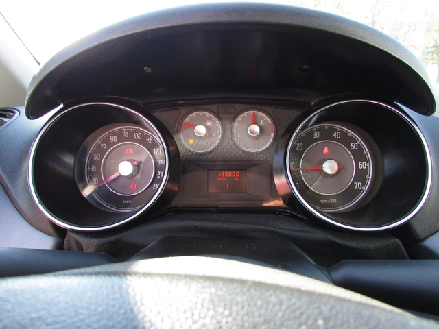 Fiat Punto 1.4i EVO EURO4 - автомобили, коли, обяви за нови и употребявани 11