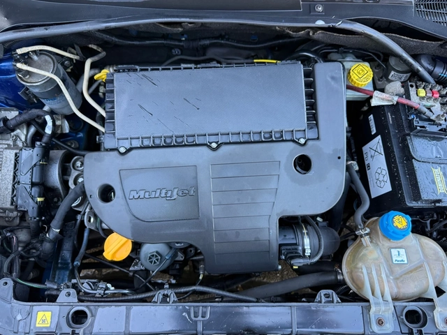 Fiat Punto 1, 300mjet EURO4 - автомобили, коли, обяви за нови и употребявани 8