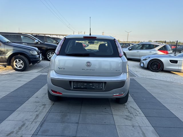 Fiat Punto PUNTO EVO 1.4бензин/метан - автомобили, коли, обяви за нови и употребявани 7