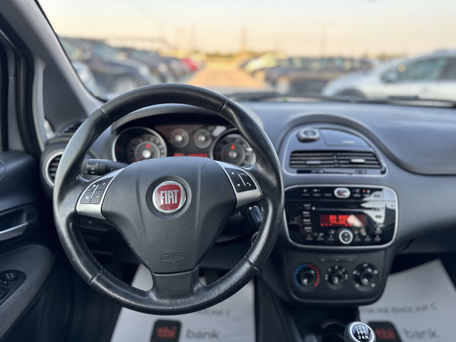 Fiat Punto PUNTO EVO 1.4бензин/метан - автомобили, коли, обяви за нови и употребявани 9