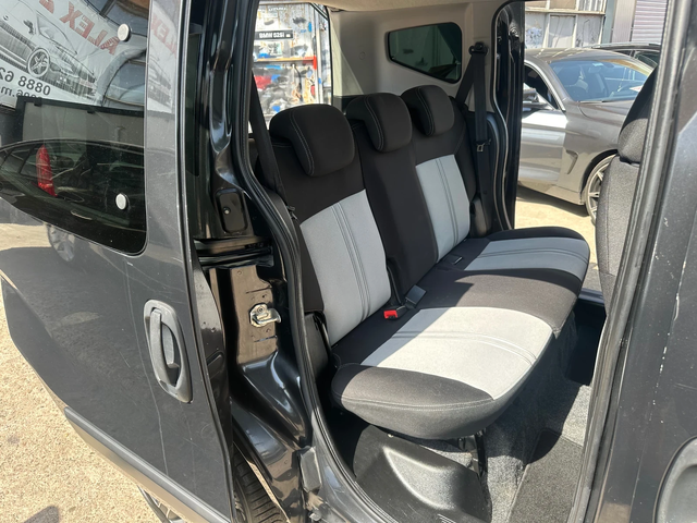 Fiat Qubo 1.3 - автомобили, коли, обяви за нови и употребявани 6