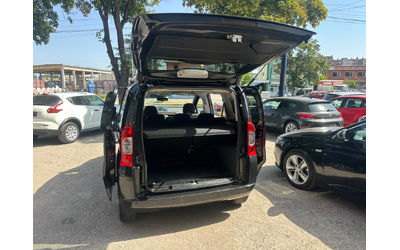 Fiat Qubo 1.3 - автомобили, коли, обяви за нови и употребявани 7