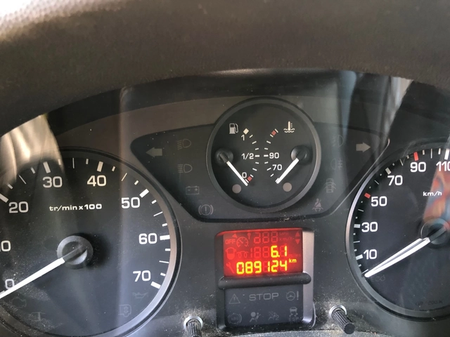 Fiat Scudo 1.6HDI - автомобили, коли, обяви за нови и употребявани 7