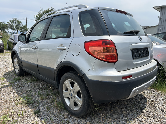 Fiat Sedici 1.9 d - автомобили, коли, обяви за нови и употребявани 4