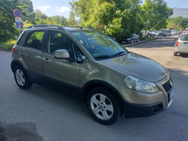 Fiat Sedici 1, 6i 107ps 4x4 - автомобили, коли, обяви за нови и употребявани 0