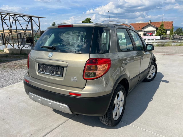 Fiat Sedici 1.6i 4x4 - автомобили, коли, обяви за нови и употребявани 5