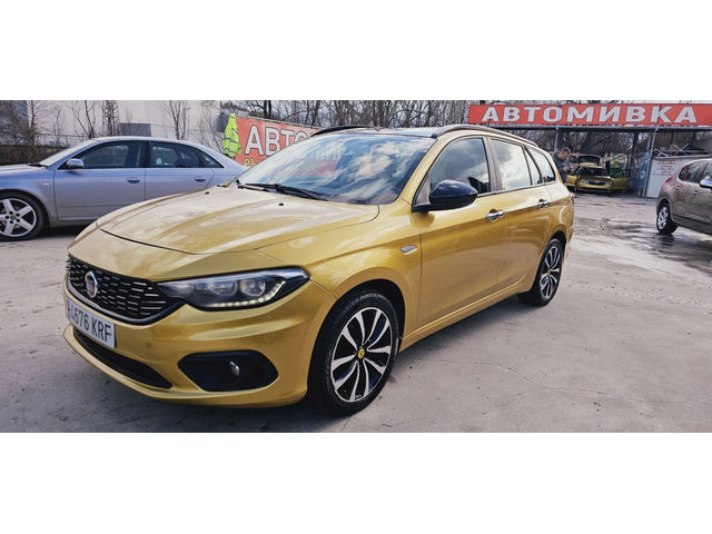 Fiat Tipo 1.4iT* 120кс* 6ск* ГАЗИНЖ.* ПОДГОТВЕН ЗА ТАКСИ - автомобили, коли, обяви за нови и употребявани 14