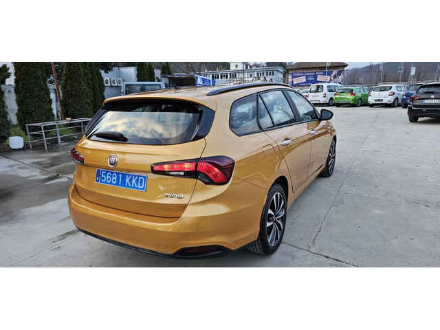 Fiat Tipo 1.4iT* 120кс* 6ск* ГАЗИНЖ.* ПОДГОТВЕН ЗА ТАКСИ - автомобили, коли, обяви за нови и употребявани 3