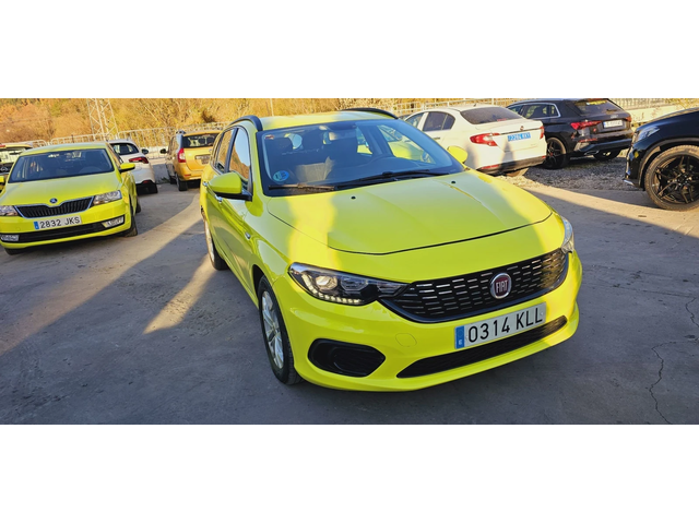 Fiat Tipo 1.4i-6ск+ Газ-ГОТОВ ЗА ТАКСИ - автомобили, коли, обяви за нови и употребявани 3