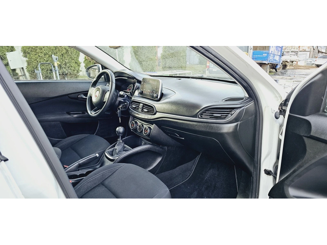 Fiat Tipo 1.4i*120кс*6ск*ГАЗ ИНЖ - автомобили, коли, обяви за нови и употребявани 6