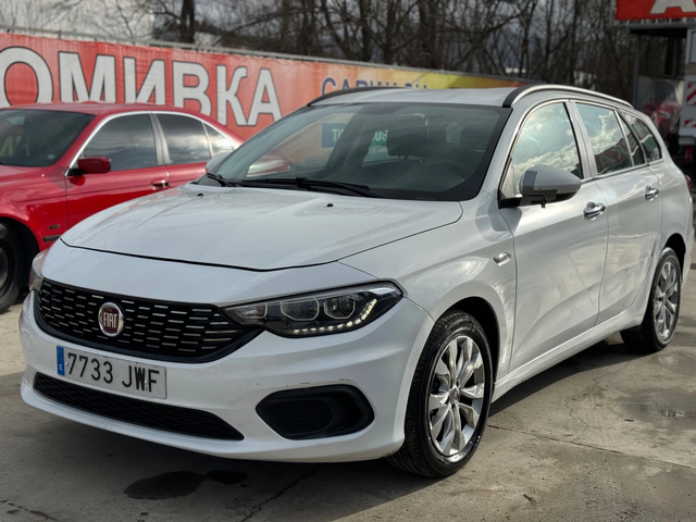 Fiat Tipo 1.4т+ Заводска газ* Фул Лед - автомобили, коли, обяви за нови и употребявани 0