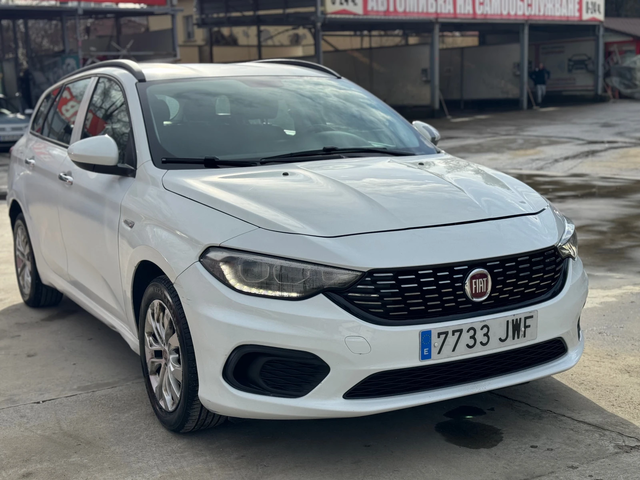 Fiat Tipo 1.4т+ Заводска газ* Фул Лед - автомобили, коли, обяви за нови и употребявани 1